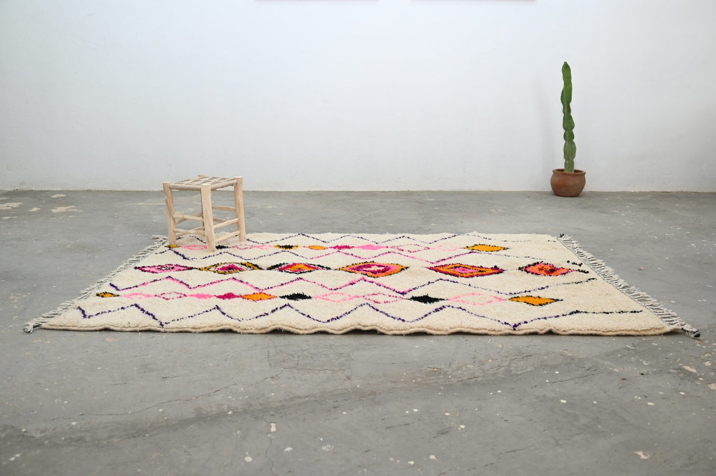 Tapis traditionnel Azilal 251 X 162 Cm