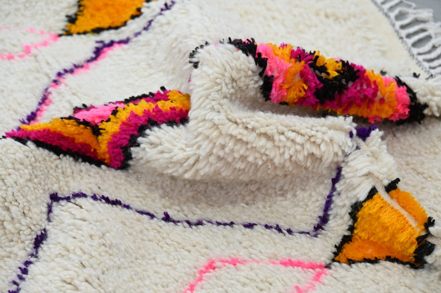 Tapis traditionnel Azilal 251 X 162 Cm