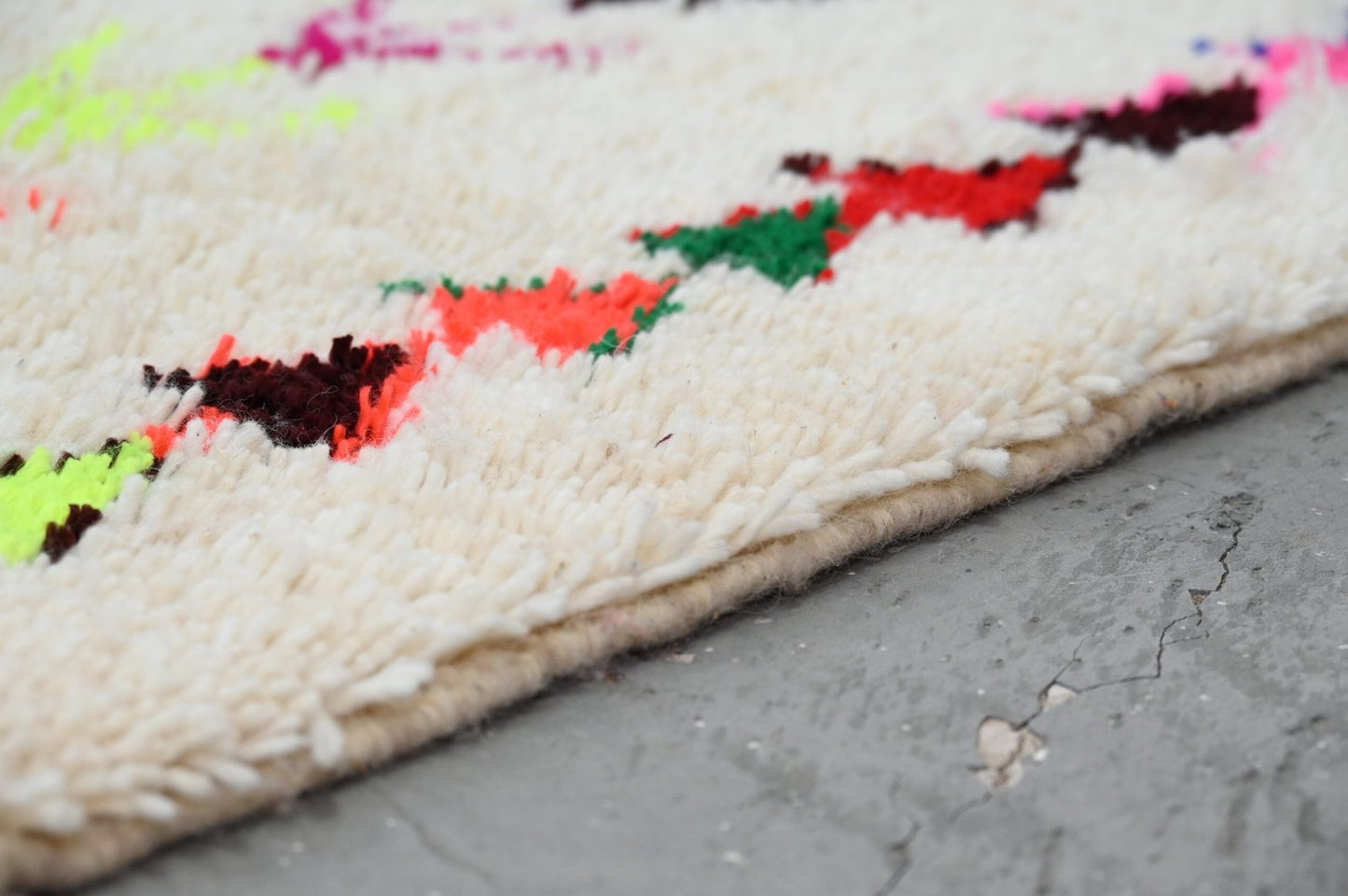 Tapis traditionnel Azilal 231 X 152 Cm