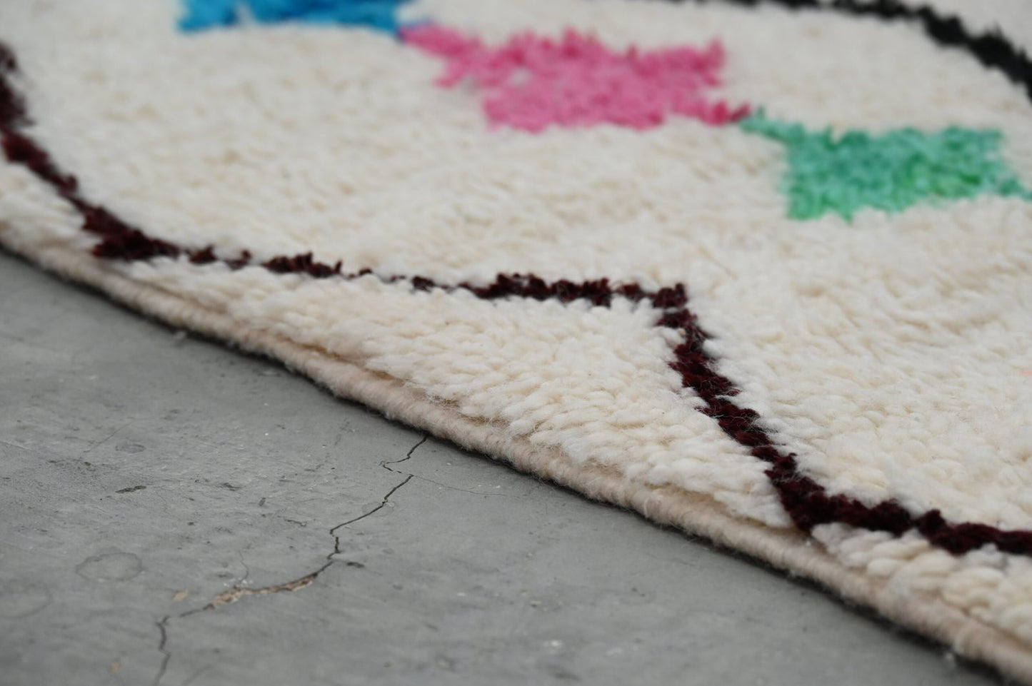 Tapis traditionnel Azilal 255 X 144 Cm