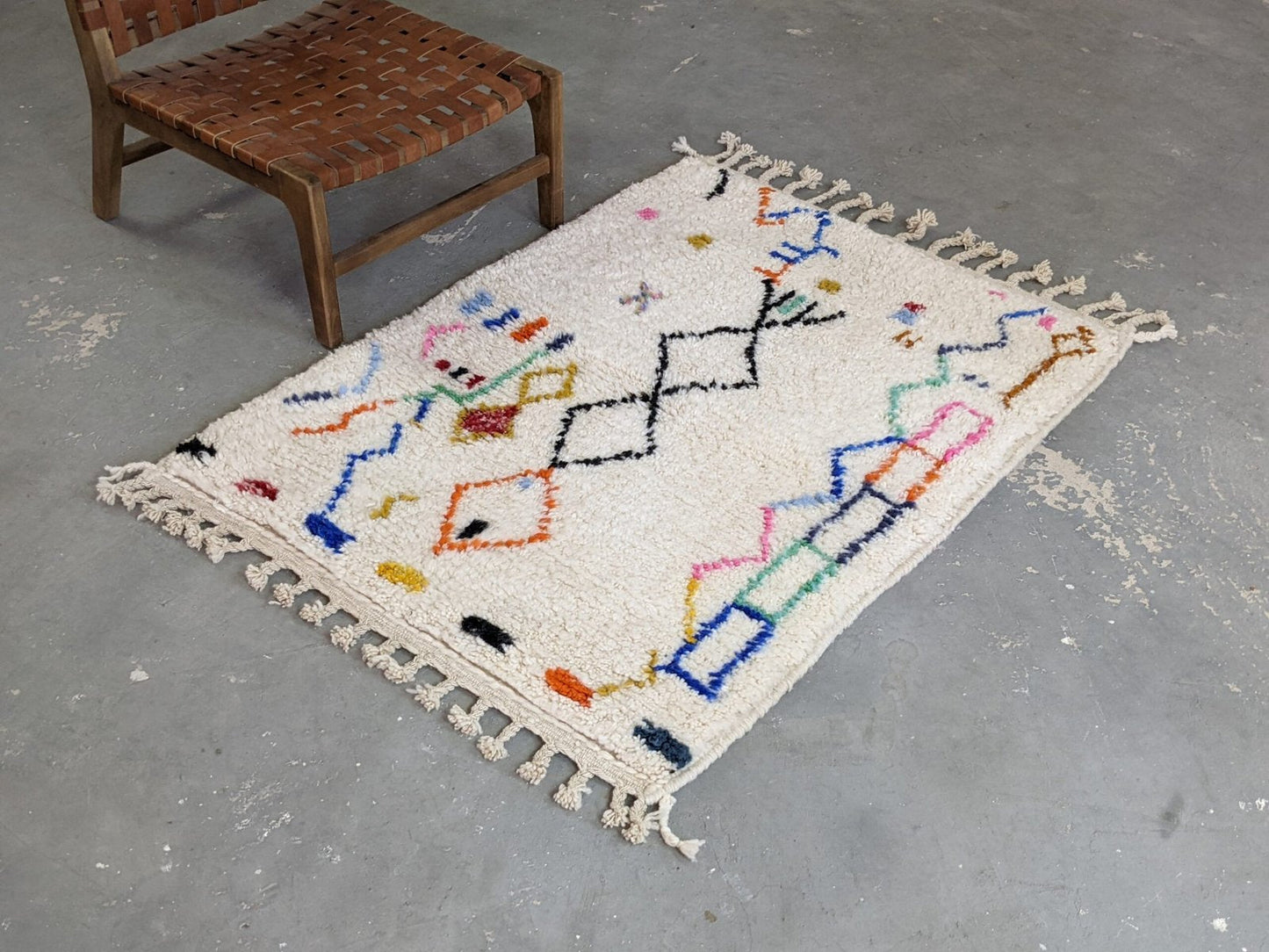 Petit tapis traditionnel Azilal 140 X 106 Cm