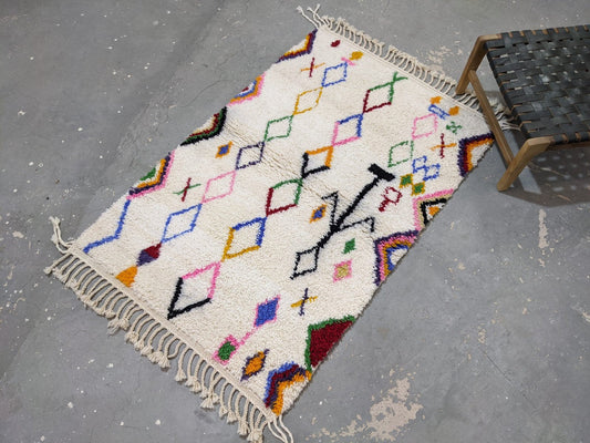 Petit tapis traditionnel Azilal 167 X 111 Cm