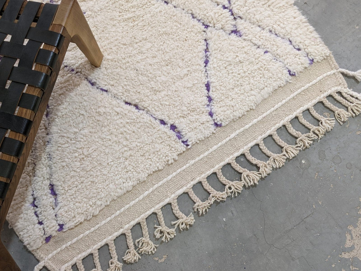 Petit tapis traditionnel Beni Ouarain 145 X 107 Cm